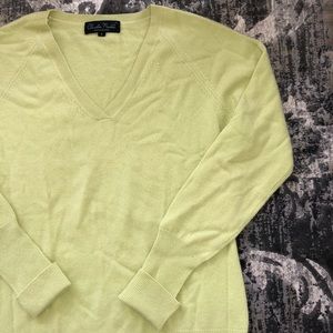 🌿100% Cashmere Neon lime green sweater 🌿